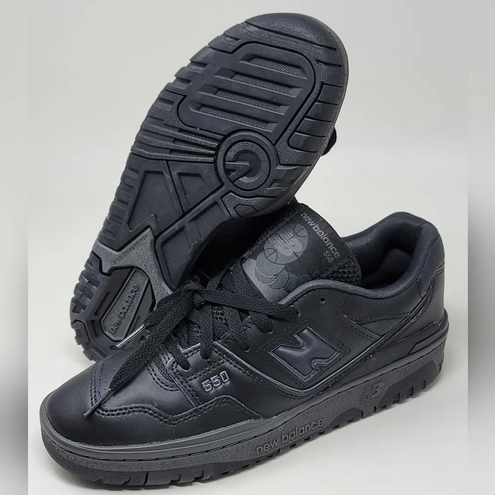 New Balance 550 Men's Size 7 US Low Triple Black GS GSB550BB Shoes Sneakers New